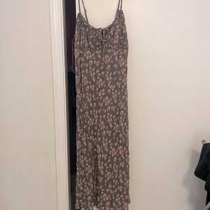 NWT floral midi dress